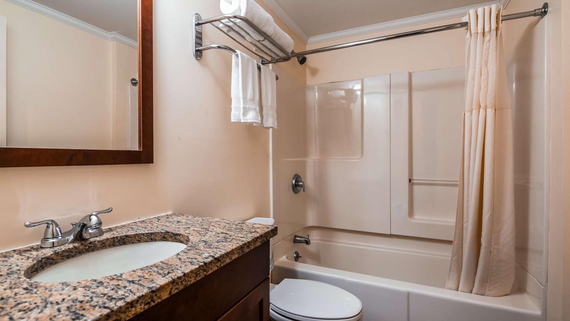 Best Western Adams Inn Quincy-Boston Esterno foto